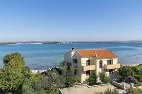Apartments Irena