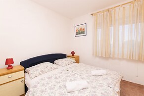 Apartments Irena