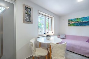 Apartments and Rooms LEA