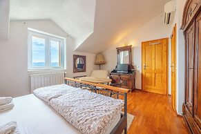 Apartments and Rooms LEA