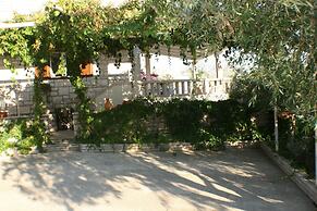 Apartments and Rooms LEA