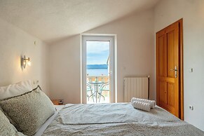 Apartments and Rooms LEA