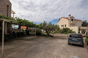 Apartments and Rooms LEA