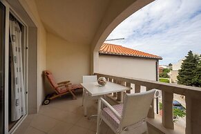 Apartments and Rooms LEA