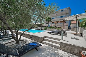 Apartments Villa Ana