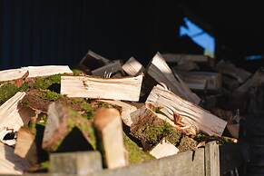 Larkhill Tipis and Yurts