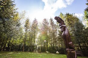 Larkhill Tipis and Yurts