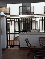 Velez Nazari 2