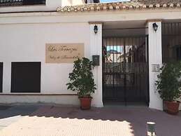 Velez Nazari 2