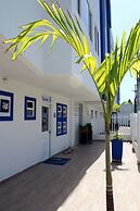 White Coral Apartasuite