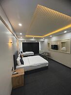 Lily Airport Otel