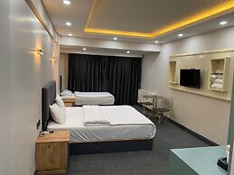 Lily Airport Otel