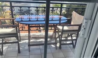 Villa Askamnia and Suites