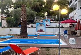 Villa Askamnia and Suites