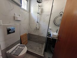 Villa Askamnia and Suites