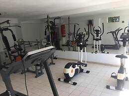 Villa Askamnia and Suites