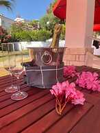 Villa Askamnia and Suites