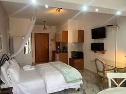 Villa Askamnia and Suites