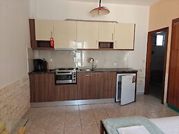 Villa Askamnia and Suites