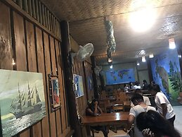 King's Lodging House and Restaurant