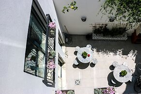 The Birds Nest Luxury B&B