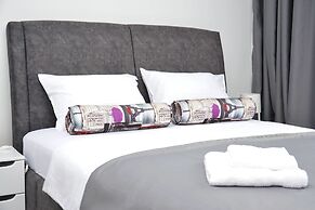 Apartment Small Oasis