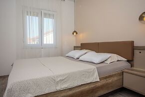 Apartments Josip