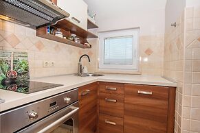 Apartments Josip