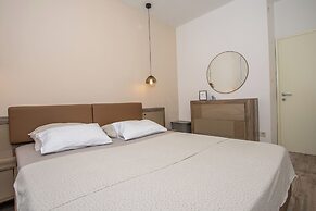 Apartments Josip
