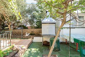 Apartments and Rooms Dragica