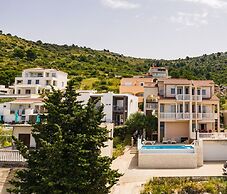 Apartments Ksenija