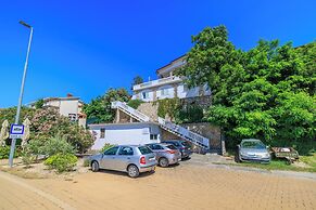 Apartments Albina