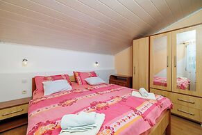 Apartments Albina
