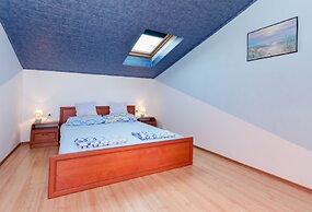 Apartments Albina