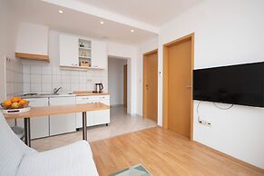 Apartments Zecic