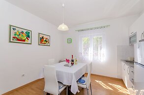 Apartments Jakov