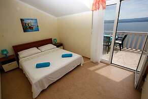Apartments Adriatic Blue With Pool