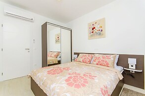 Apartments Villa V