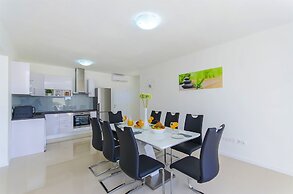 Apartments Villa V
