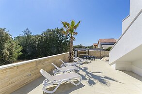 Apartments Villa V