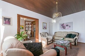 Apartment and Rooms Tatjana