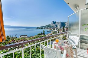 Apartment and Rooms Tatjana