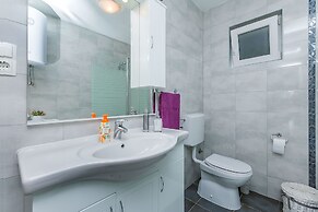 Apartment and Rooms Tatjana