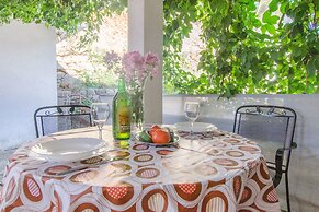 Apartments and Rooms Stjepan