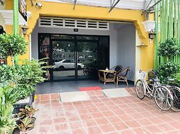 Maison Rivera Guest House