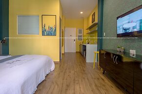 Benzen Boutique Stays Hostel and Apartment