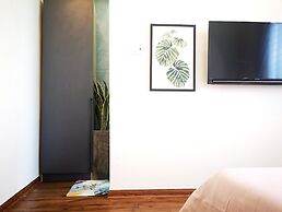 Benzen Boutique Stays Hostel and Apartment