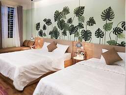 Benzen Boutique Stays Hostel and Apartment