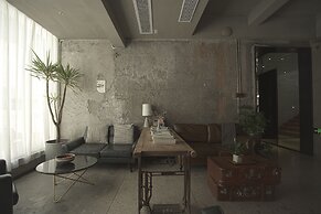 Unique Space Design Art Hotel