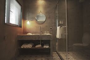 Unique Space Design Art Hotel